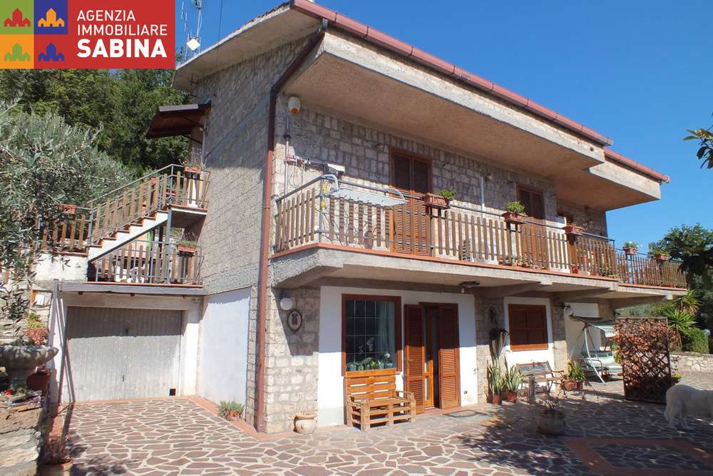 Terni Villa con Giardino