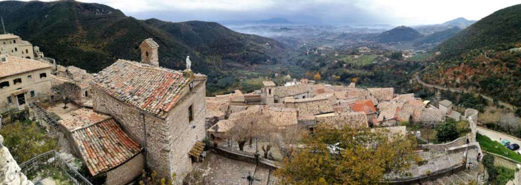 Visitare roccantica